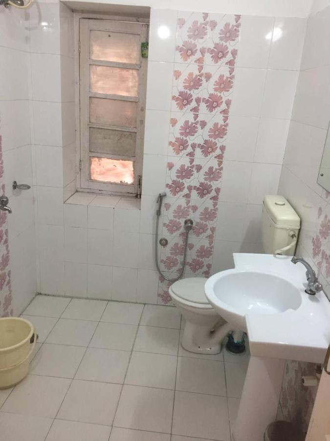 Hotel White House Dehradún Kültér fotó